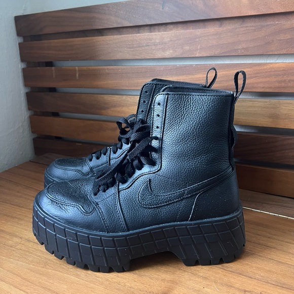 Nike Air Jordan 1 Brooklyn Platform Sneaker - Picture 2 of 8